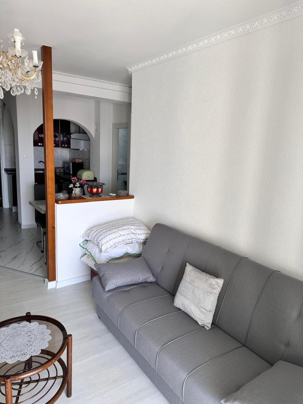 Apartmani Djurda Veglia Exterior foto